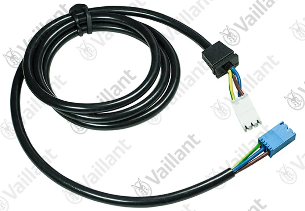 Vaillant-Kabel mit mehreren Adern, bestehend aus einem schwarzen Kabel mit zwei Steckverbindern in verschiedenen Farben für elektrische Verbindungen.